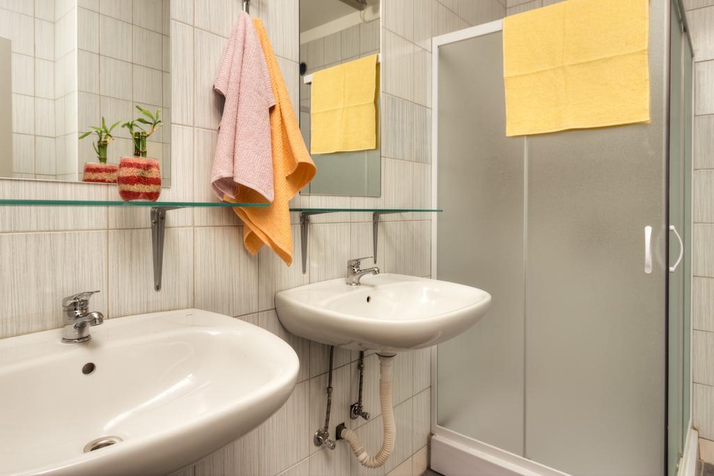 Hostel 54 Загреб Экстерьер фото